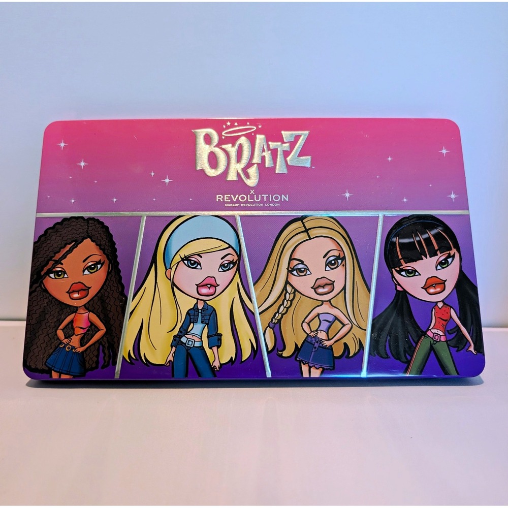Revolution Bratz 24-Pan Pressed Powder Eyeshadow Palette Shimmer Matte Glitter